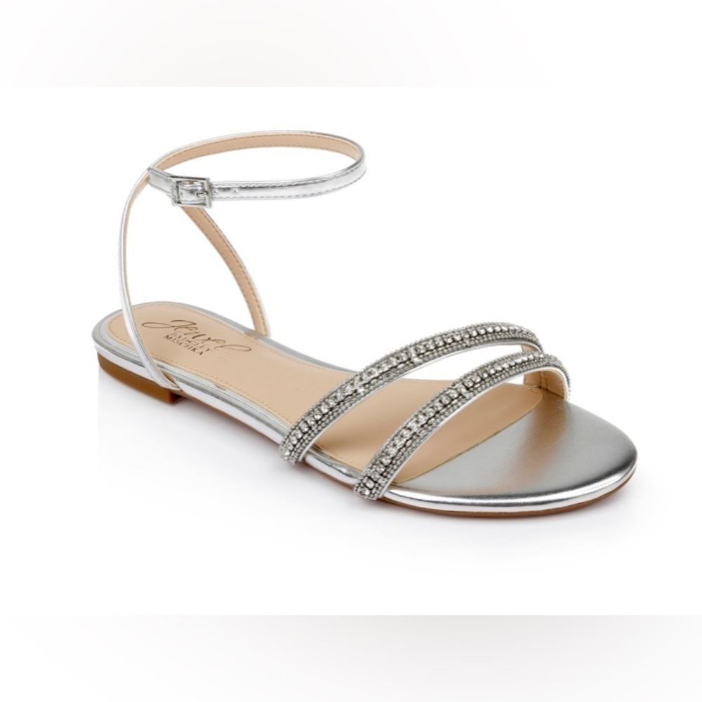 NWOT Jewels Badgley Mischka Size 9.5 Roslyn Metallic‎ Flat Sandal with Crystals